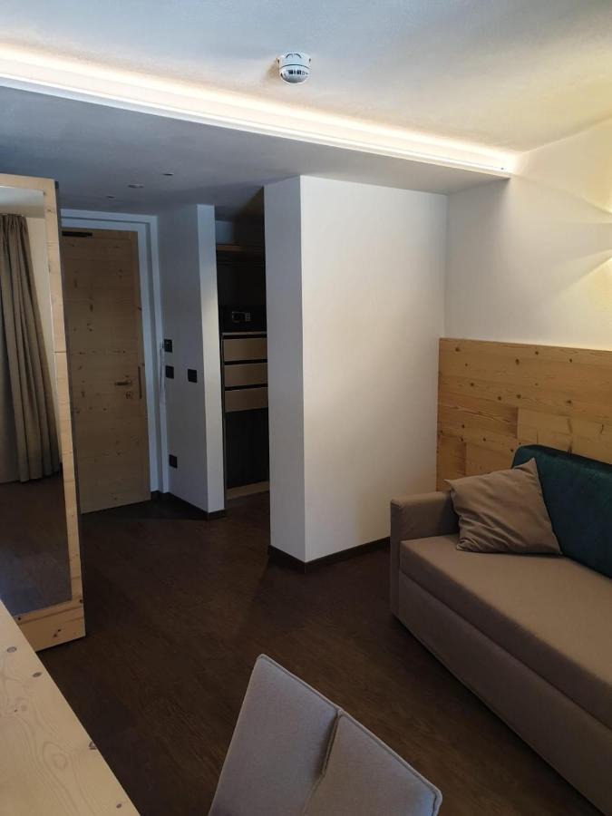 Alpen Hotel Vidi Madonna Eksteriør bilde