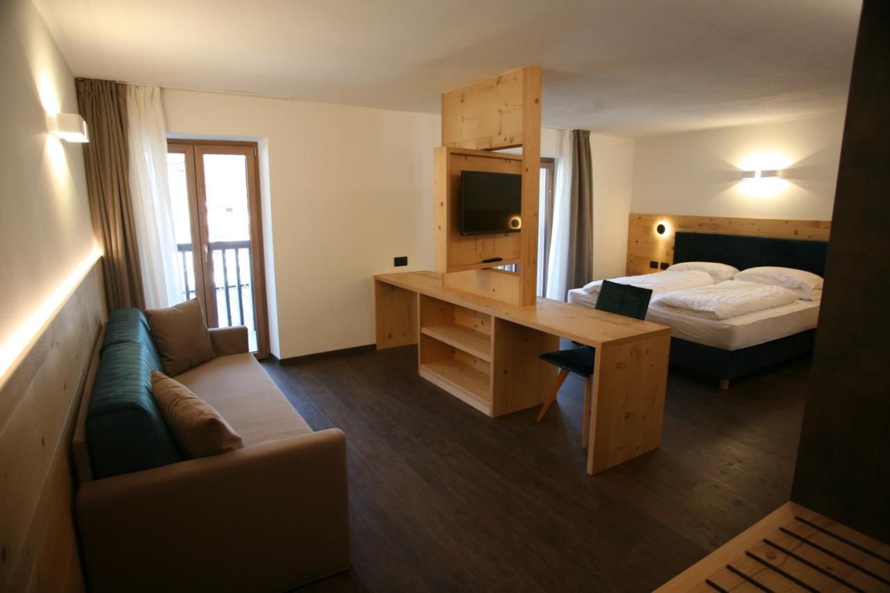 Alpen Hotel Vidi Madonna Eksteriør bilde