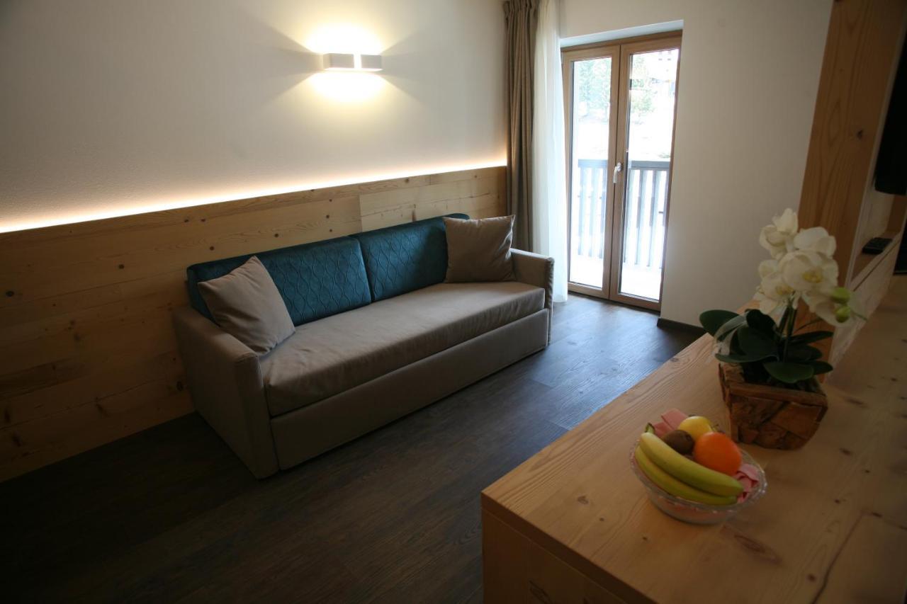 Alpen Hotel Vidi Madonna Eksteriør bilde