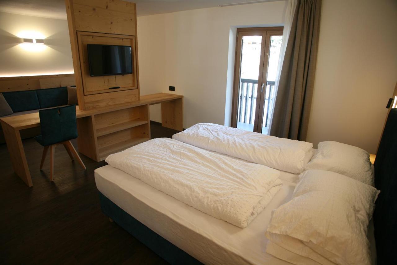 Alpen Hotel Vidi Madonna Eksteriør bilde