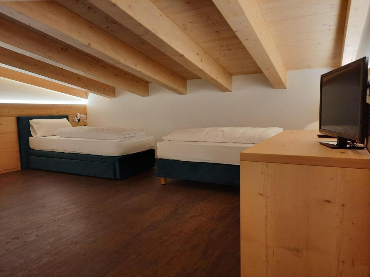 Alpen Hotel Vidi Madonna Eksteriør bilde