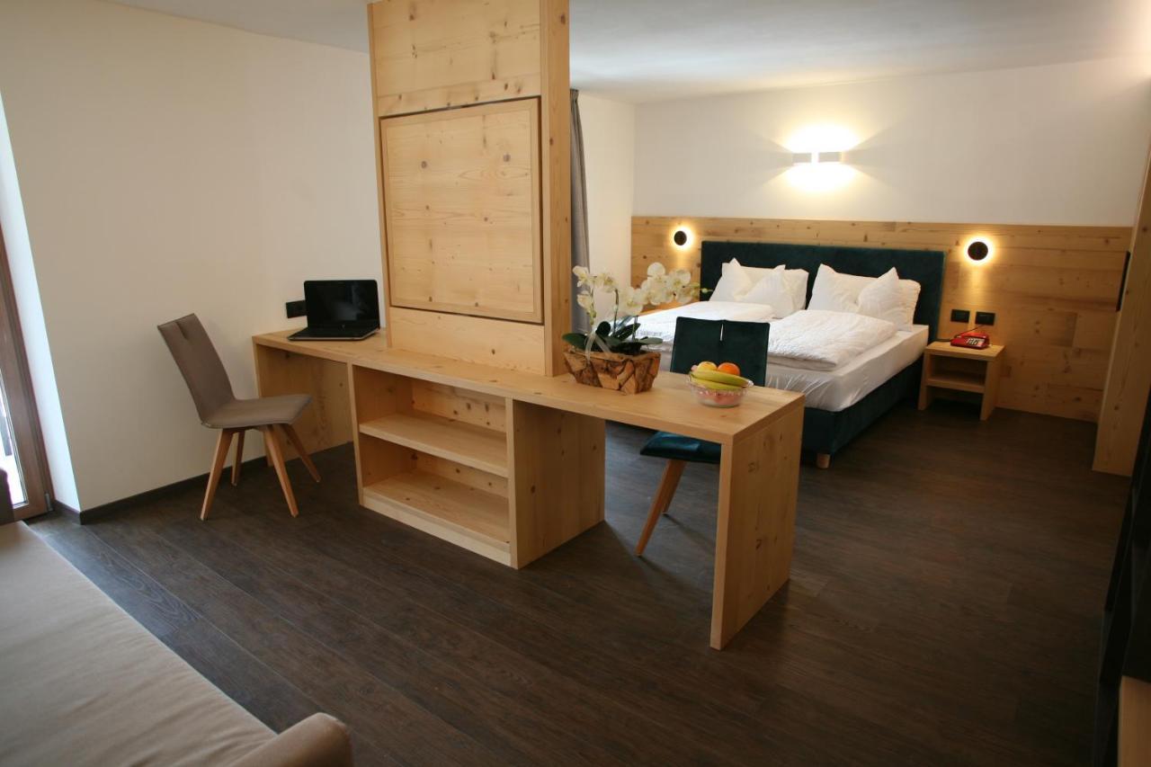 Alpen Hotel Vidi Madonna Eksteriør bilde