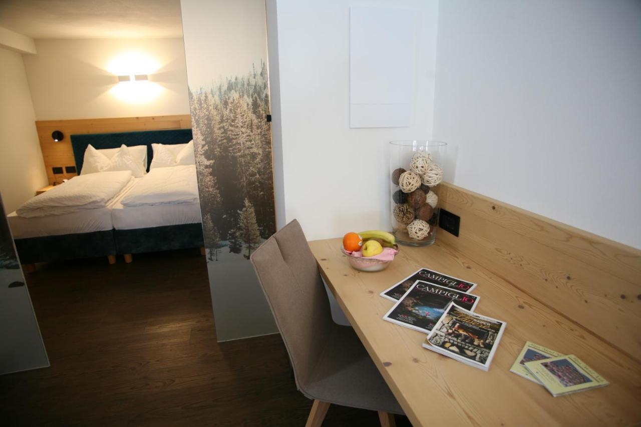 Alpen Hotel Vidi Madonna Eksteriør bilde