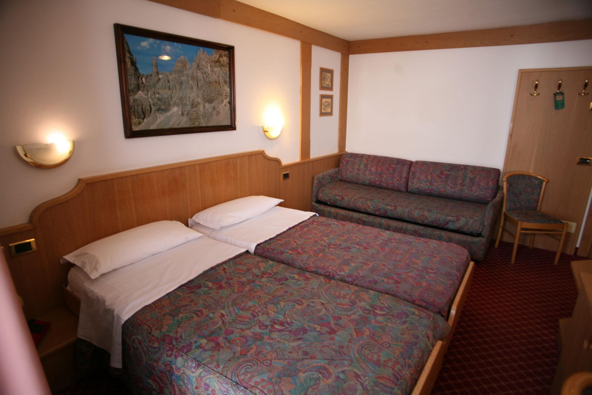 Alpen Hotel Vidi Madonna Eksteriør bilde